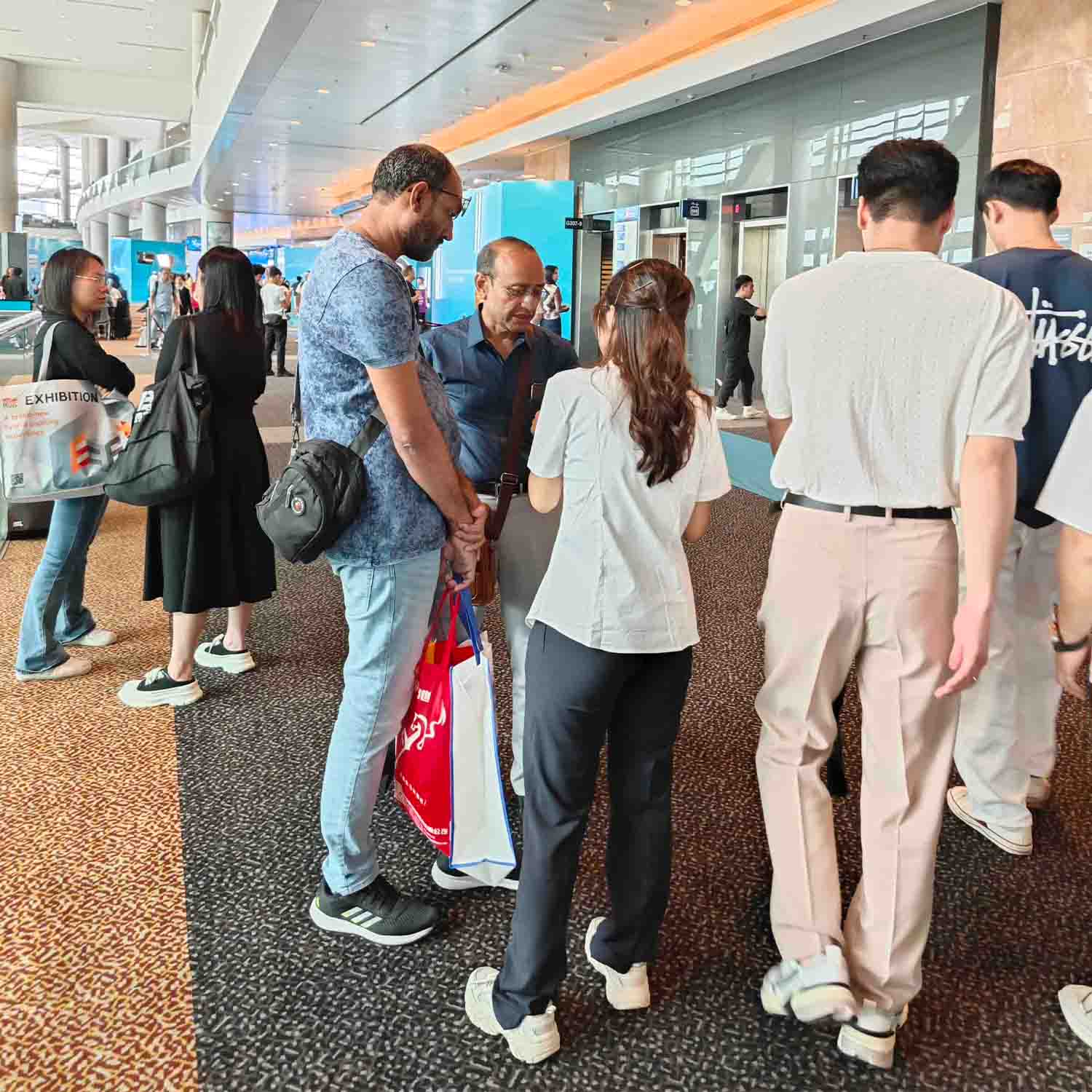 深圳市久信达科技有限公司亮相2024年香港电子展(图3)